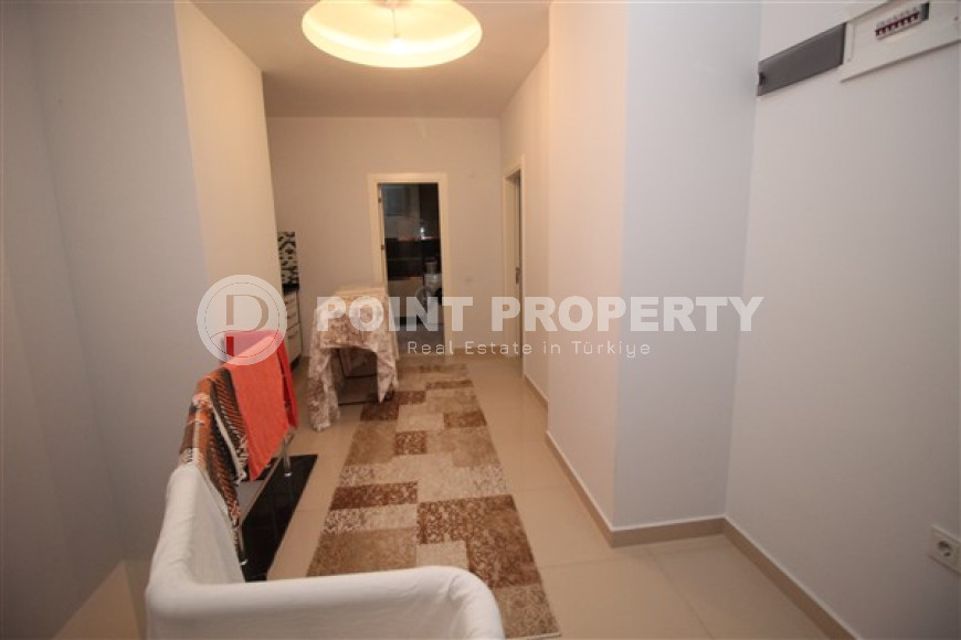 Large duplex 4+1, 280m², with separate kitchen, overlooking the mountains and Alanya Castle in Cikcilli-id-2234-photo-18