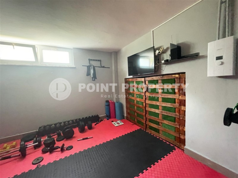 Частная меблированная вилла с тремя спальнями, с собственным бассейном в районе Алании Оба.-id-1184-фото-25