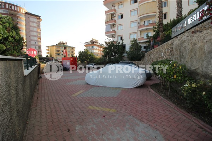 Large duplex 4+1, 280m², with separate kitchen, overlooking the mountains and Alanya Castle in Cikcilli-id-2234-photo-40