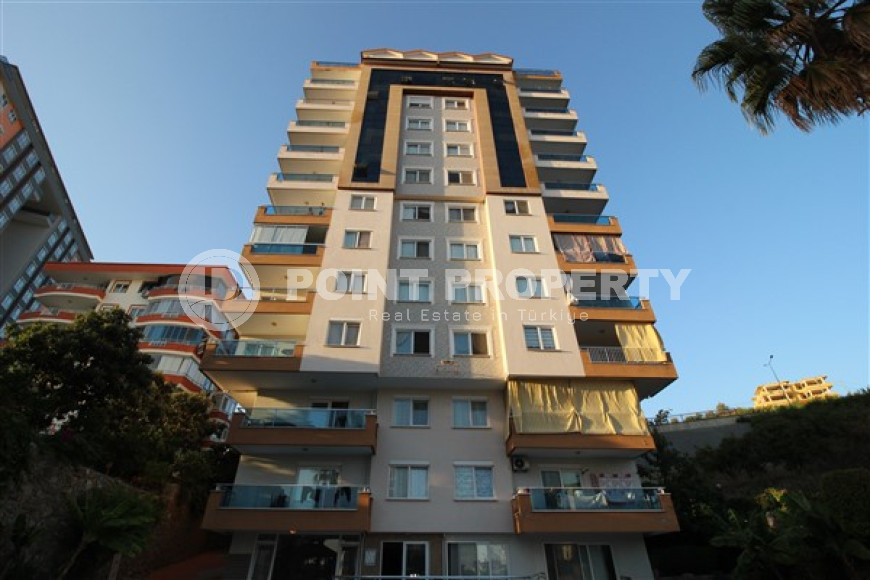 Large duplex 4+1, 280m², with separate kitchen, overlooking the mountains and Alanya Castle in Cikcilli-id-2234-photo-47