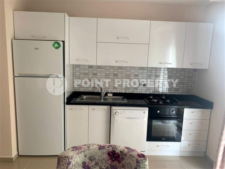 Готовая к проживанию, видовая квартира с одной спальней, в 100м от моря в Кестеле, Алания-id-2236-фото-7