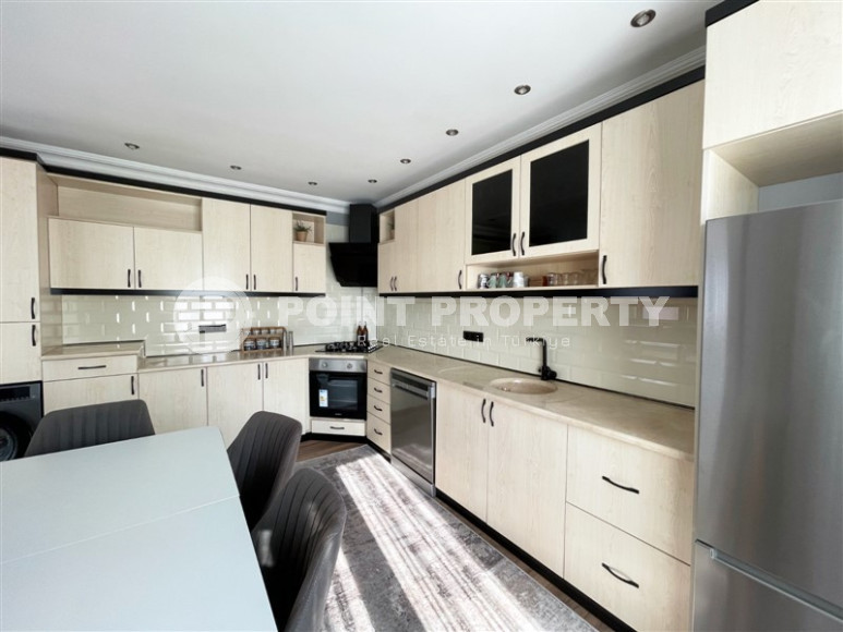 Частная меблированная вилла с тремя спальнями, с собственным бассейном в районе Алании Оба.-id-1184-фото-30