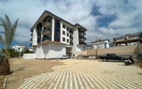 Three bedroom penthouse, 180m² in a complex at the final stage of construction, in the Oba area-id-2239-photo-1
