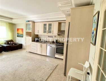 Resale property in the Oba area: spacious, furnished apartment 2+1, 85 m², 150 m from the sea-id-2244-photo-4