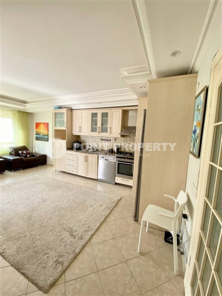 Resale property in the Oba area: spacious, furnished apartment 2+1, 85 m², 150 m from the sea-id-2244-photo-4
