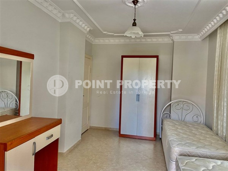 Resale property in the Oba area: spacious, furnished apartment 2+1, 85 m², 150 m from the sea-id-2244-photo-14
