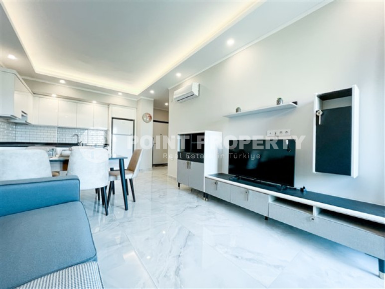 Two-room apartment with a private garden, 1500 meters from the sea, Avsallar area-id-2245-photo-3