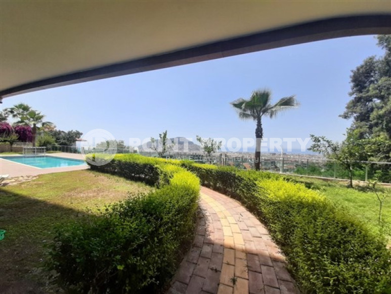 Апартаменты 3+1, 150 м², без мебели, с потрясающими видами в районе Алании – Бекташ-id-2246-фото-31