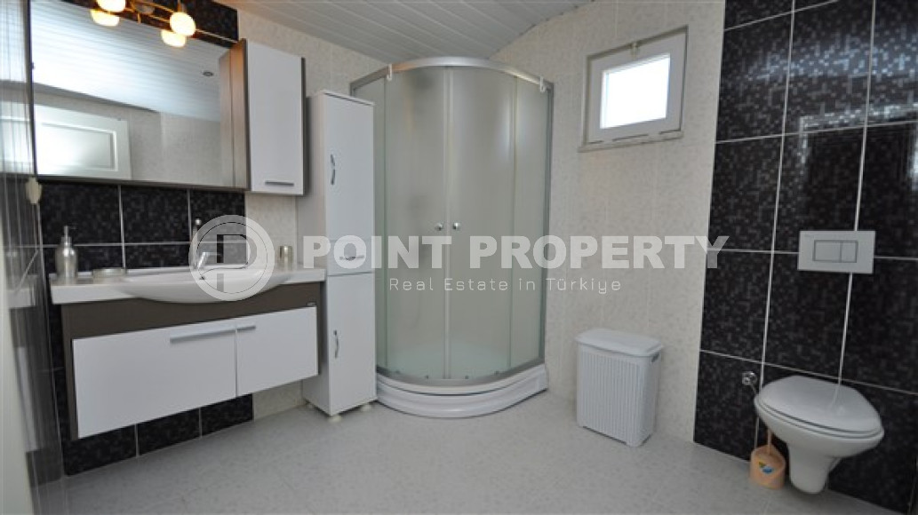 Spacious five-room duplex overlooking the Mediterranean Sea and the Taurus Mountains, large area of 220 m2, Cikcilli area.-id-2248-photo-22