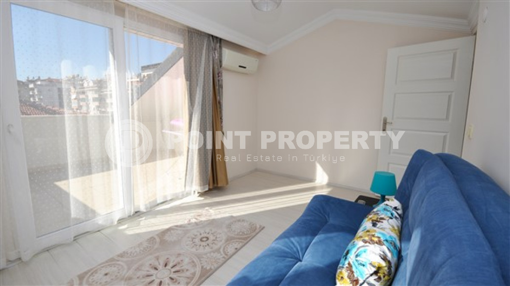 Spacious five-room duplex overlooking the Mediterranean Sea and the Taurus Mountains, large area of 220 m2, Cikcilli area.-id-2248-photo-21