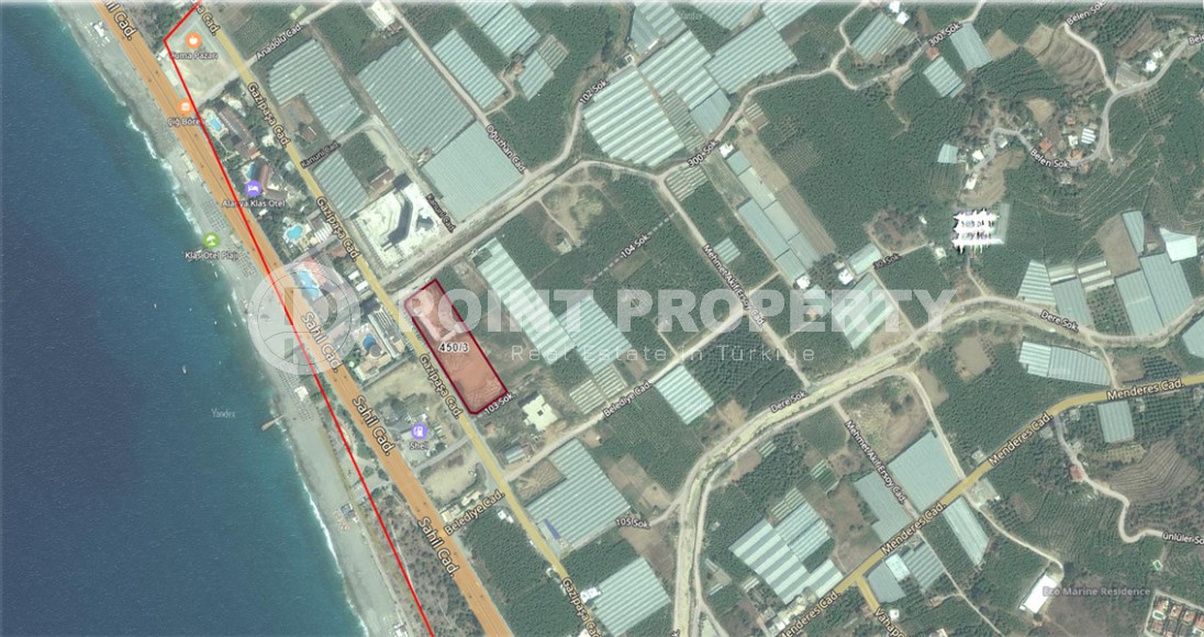 Spacious apartments in a new premium complex with a private beach in Kargicak.-id-1187-photo-9