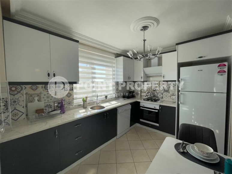 Three-room apartment in a quiet area of Cikcilli with designer renovation, 85 m2.-id-2249-photo-3