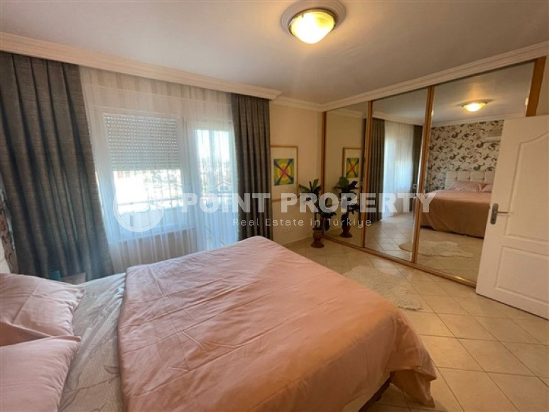 Three-room apartment in a quiet area of Cikcilli with designer renovation, 85 m2.-id-2249-photo-7