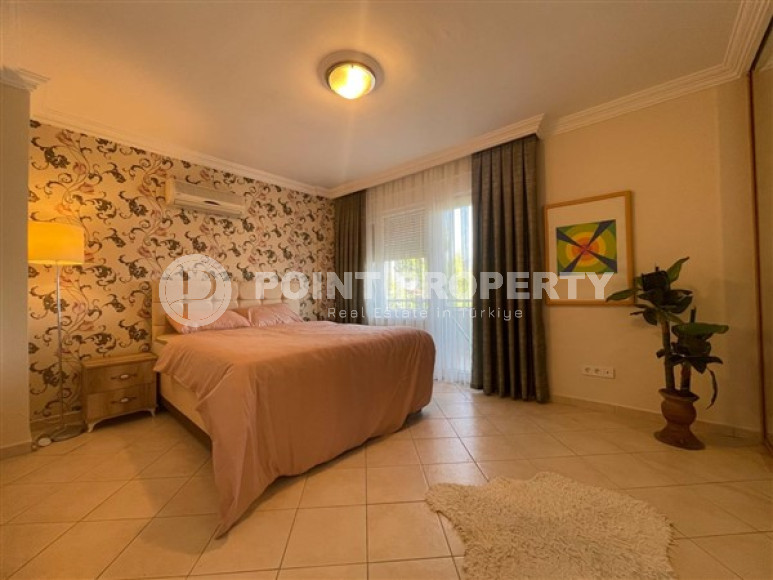 Three-room apartment in a quiet area of Cikcilli with designer renovation, 85 m2.-id-2249-photo-8