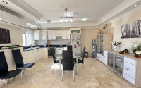 Cozy three-bedroom penthouse, 180m², in a residence with good infrastructure in the Avsallar area-id-2258-photo-7