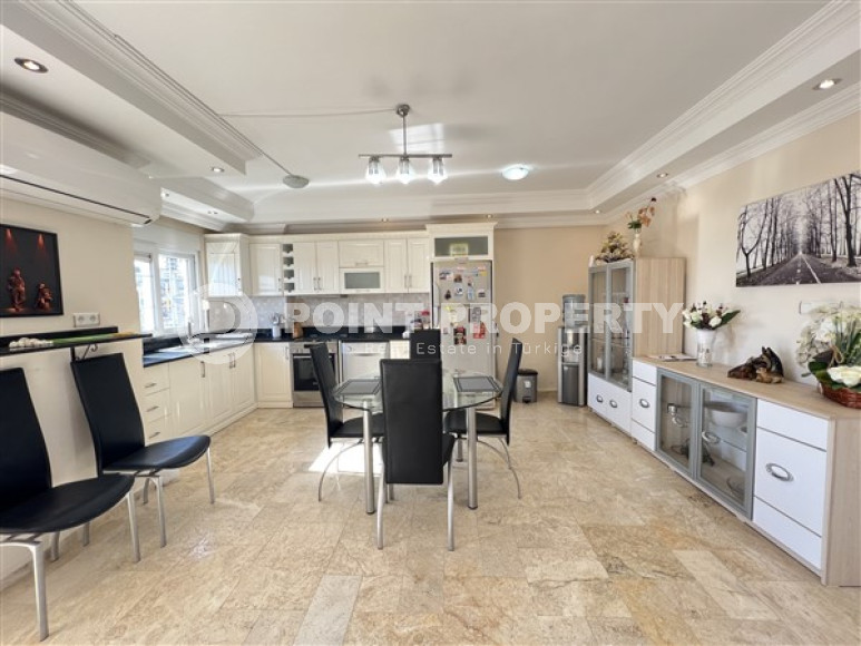 Cozy three-bedroom penthouse, 180m², in a residence with good infrastructure in the Avsallar area-id-2258-photo-7