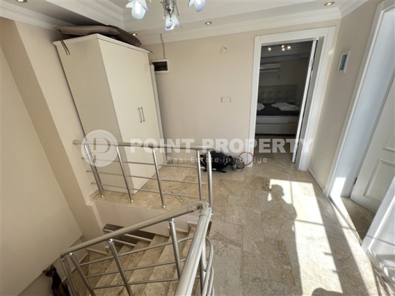 Cozy three-bedroom penthouse, 180m², in a residence with good infrastructure in the Avsallar area-id-2258-photo-19