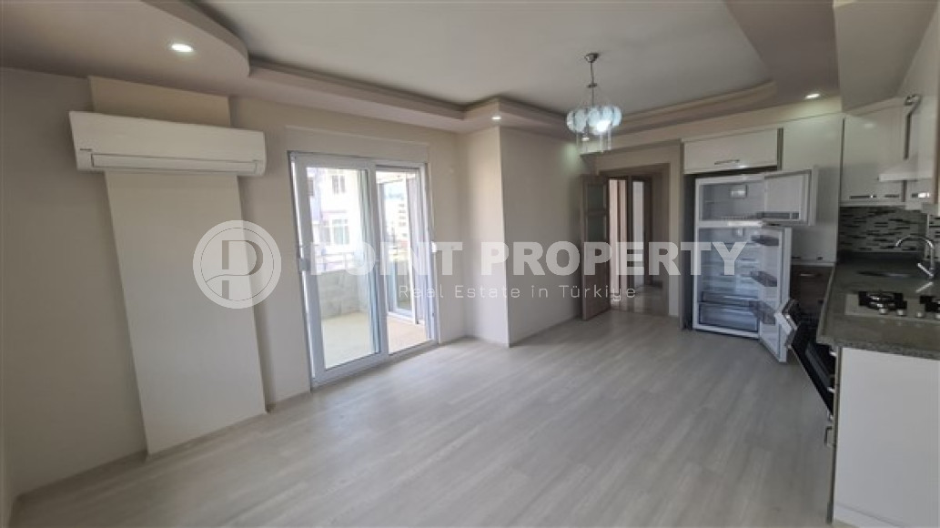 Three-room apartment, 100m², in an urban house 750m from the sea in the Gazipasa area, Alanya-id-2274-photo-3