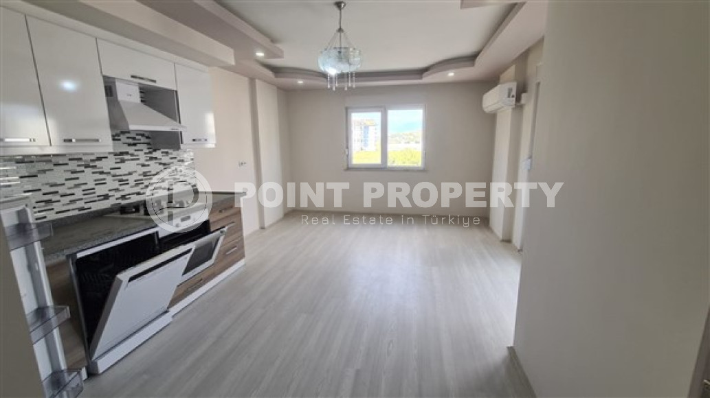 Three-room apartment, 100m², in an urban house 750m from the sea in the Gazipasa area, Alanya-id-2274-photo-4