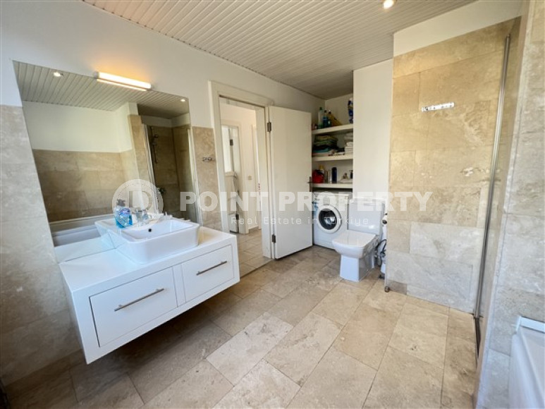 Трехкомнатная квартира, 110м², с видом на Аланийскую крепость в центре Алании-id-2278-фото-17