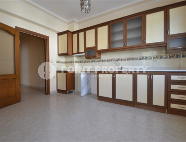 Четырехкомнатная квартира, 155м², в добротном комплексе в центре Алании, в 1700м от моря.-id-2281-фото-5