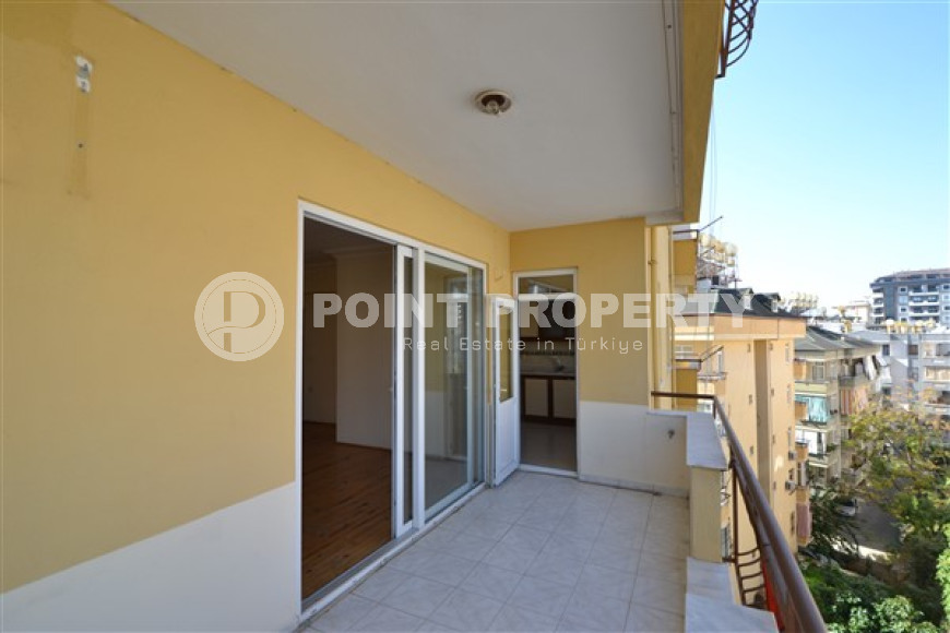 Четырехкомнатная квартира, 155м², в добротном комплексе в центре Алании, в 1700м от моря.-id-2281-фото-11