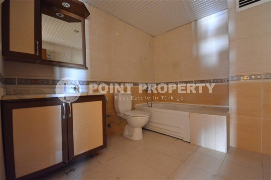 Четырехкомнатная квартира, 155м², в добротном комплексе в центре Алании, в 1700м от моря.-id-2281-фото-14