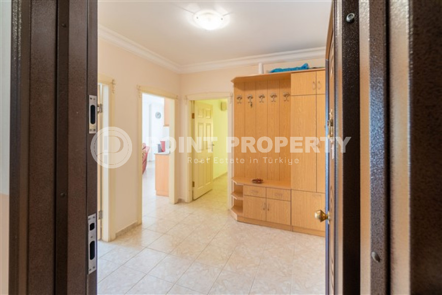 Меблированная квартира с двумя спальнями, 110м² в 100м от моря в районе Тосмур, Алания-id-2283-фото-8