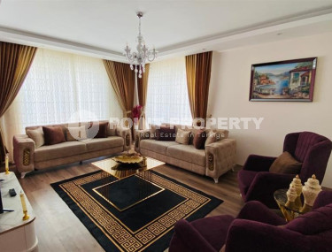 Furnished apartment 2+1 with separate kitchen in an elite residence, 400m from the sea in Mahmutlar 120 sq.m.-id-1191-photo-3
