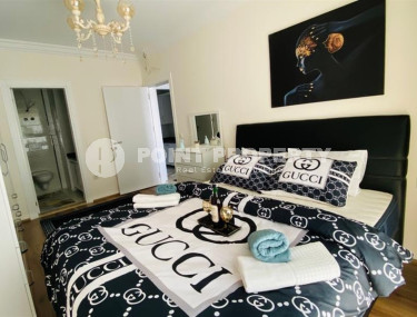 Furnished apartment 2+1 with separate kitchen in an elite residence, 400m from the sea in Mahmutlar 120 sq.m.-id-1191-photo-4