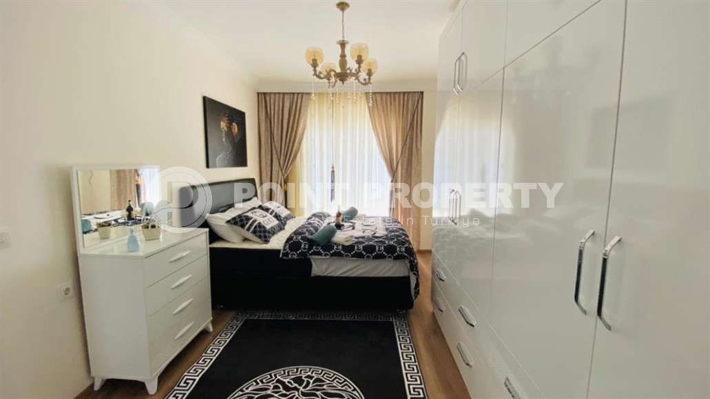 Furnished apartment 2+1 with separate kitchen in an elite residence, 400m from the sea in Mahmutlar 120 sq.m.-id-1191-photo-5