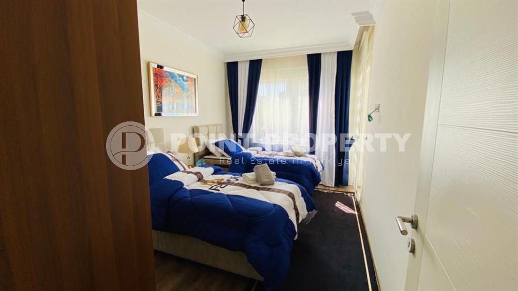 Furnished apartment 2+1 with separate kitchen in an elite residence, 400m from the sea in Mahmutlar 120 sq.m.-id-1191-photo-9