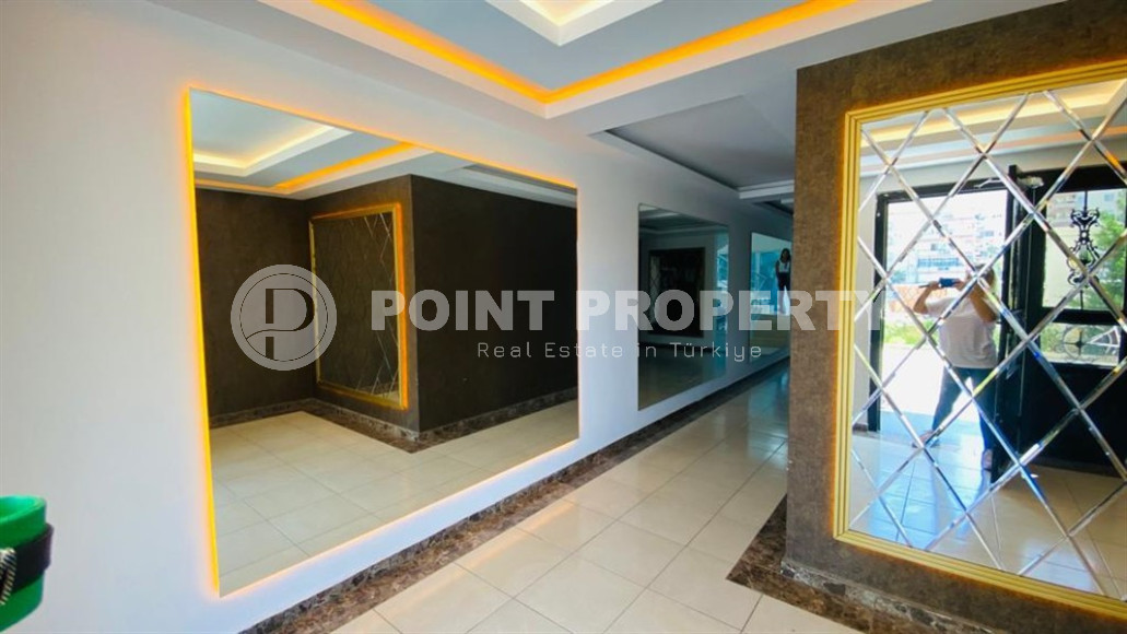 Furnished apartment 2+1 with separate kitchen in an elite residence, 400m from the sea in Mahmutlar 120 sq.m.-id-1191-photo-10