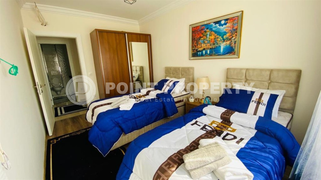 Furnished apartment 2+1 with separate kitchen in an elite residence, 400m from the sea in Mahmutlar 120 sq.m.-id-1191-photo-14