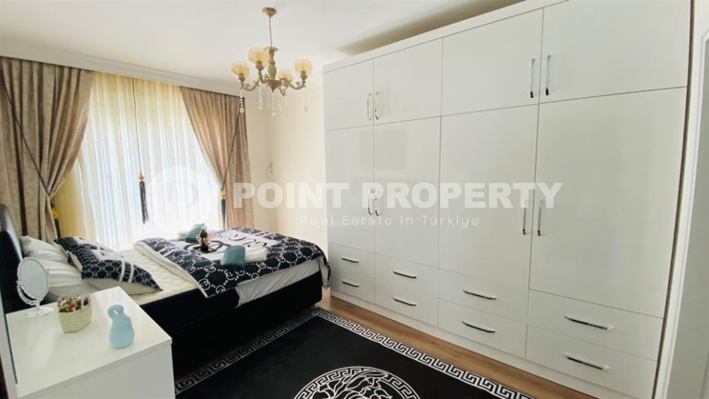 Furnished apartment 2+1 with separate kitchen in an elite residence, 400m from the sea in Mahmutlar 120 sq.m.-id-1191-photo-16