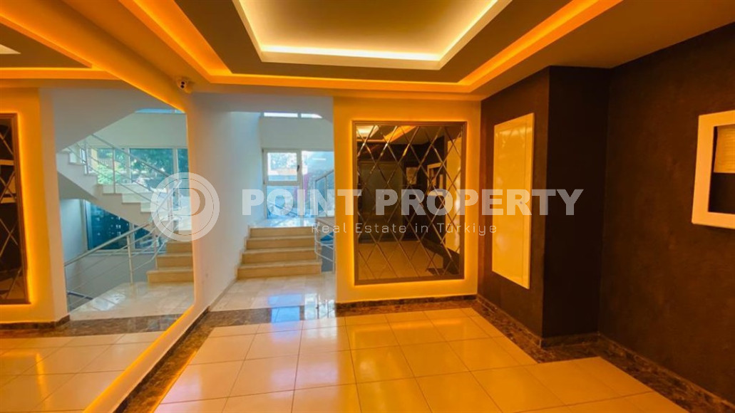 Furnished apartment 2+1 with separate kitchen in an elite residence, 400m from the sea in Mahmutlar 120 sq.m.-id-1191-photo-19