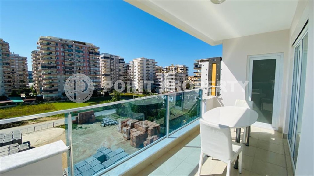 Furnished apartment 2+1 with separate kitchen in an elite residence, 400m from the sea in Mahmutlar 120 sq.m.-id-1191-photo-20