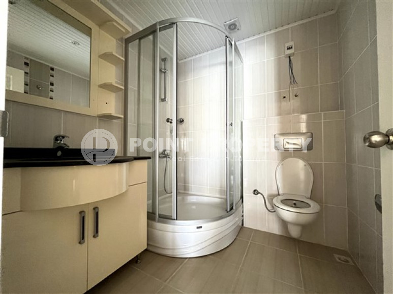 Spacious one-bedroom apartment in a residential complex in Lower Oba district, Alanya-id-2293-photo-8