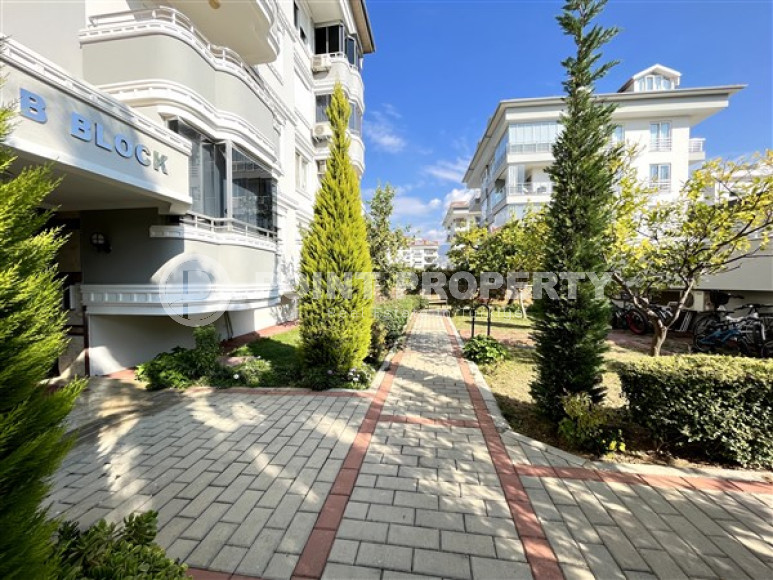 Spacious one-bedroom apartment in a residential complex in Lower Oba district, Alanya-id-2293-photo-16