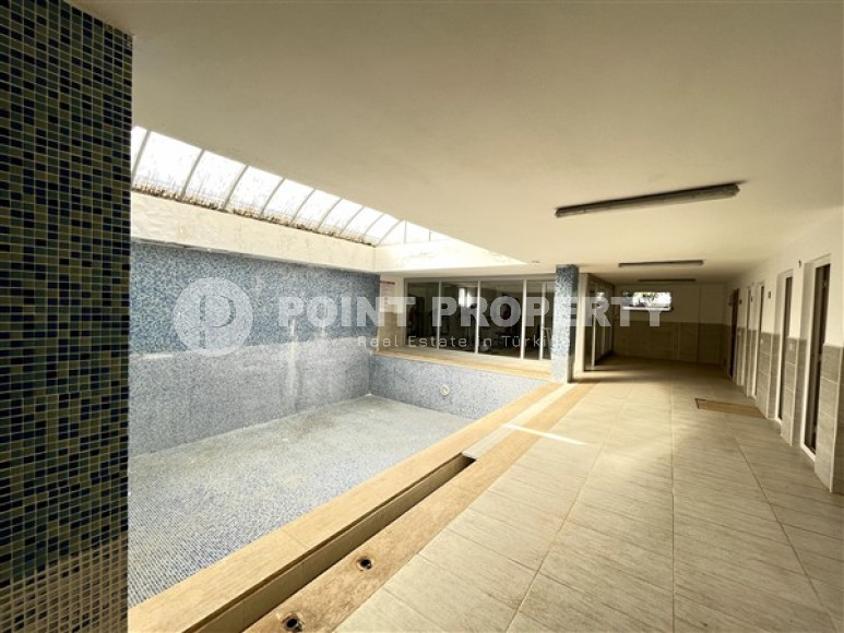 Spacious one-bedroom apartment in a residential complex in Lower Oba district, Alanya-id-2293-photo-25