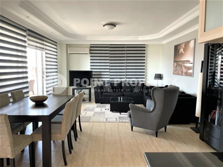 Ready to move in, penthouse 5+1, 240m², in a luxury complex in Cikcilli, Alanya-id-2301-photo-2
