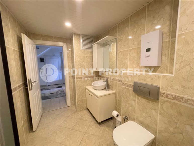 Ready to move in, penthouse 5+1, 240m², in a luxury complex in Cikcilli, Alanya-id-2301-photo-11