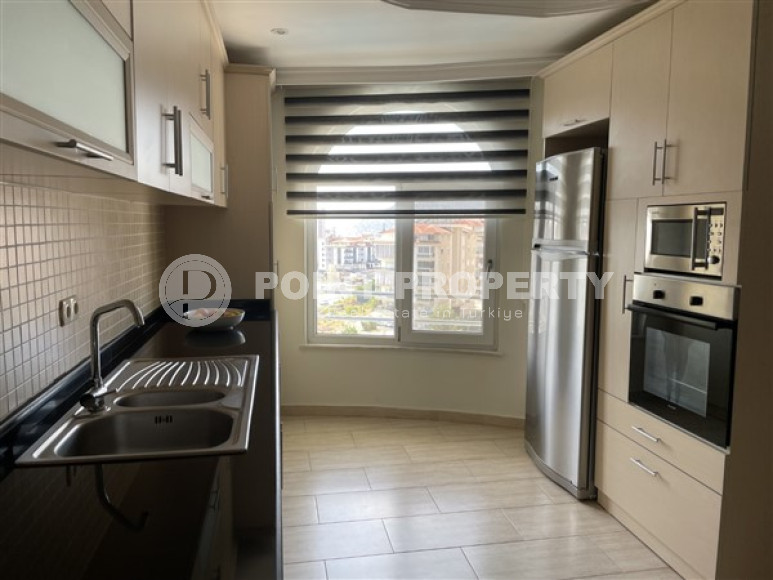 Ready to move in, penthouse 5+1, 240m², in a luxury complex in Cikcilli, Alanya-id-2301-photo-14