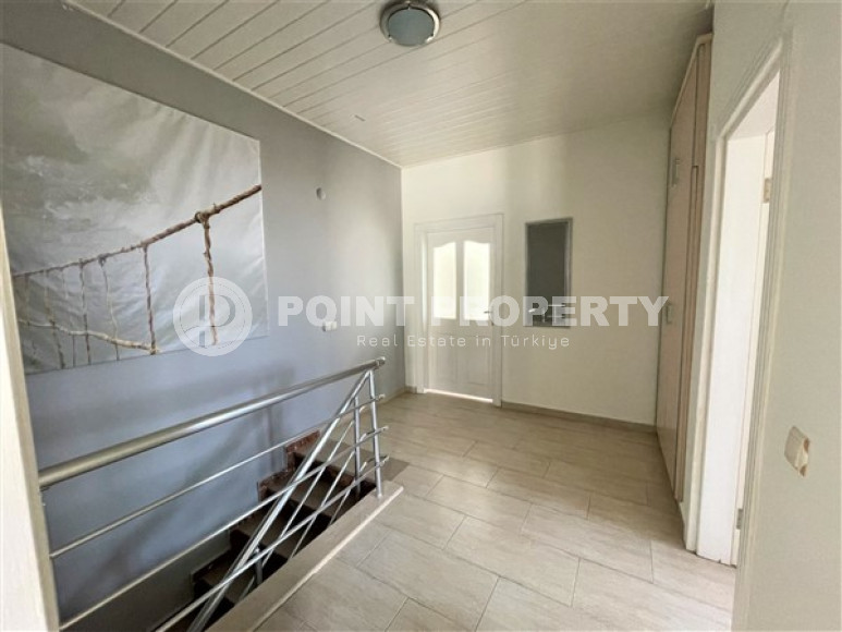 Ready to move in, penthouse 5+1, 240m², in a luxury complex in Cikcilli, Alanya-id-2301-photo-25