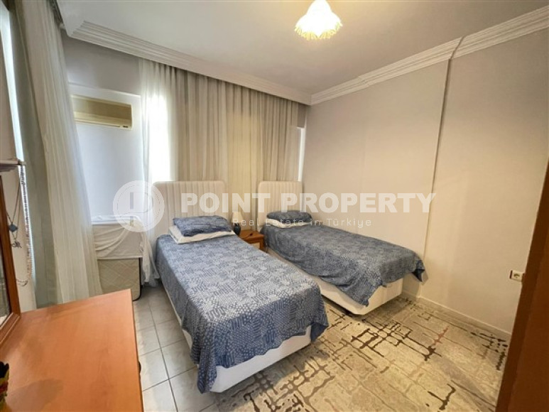 Большая трехкомнатная квартира с отдельной кухней, 110 м², в 100 м от моря в Махмутларе, Аланья-id-2303-фото-7