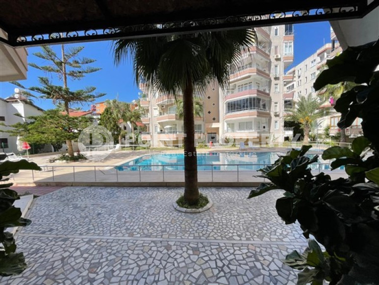 Большая трехкомнатная квартира с отдельной кухней, 110 м², в 100 м от моря в Махмутларе, Аланья-id-2303-фото-20