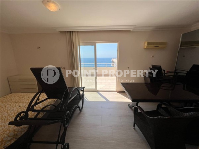 Роскошные, меблированные апартаменты –дуплекс 3+1, площадью 250 м2 с видом на море в Махмутларе, Алания-id-2305-фото-19