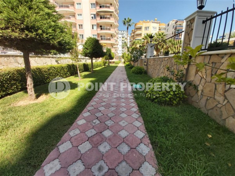 Просторные, меблированные апартаменты 2+1, площадью     140 м² в элитном комплексе в 50 м от моря, район Махмутлар-id-2306-фото-20