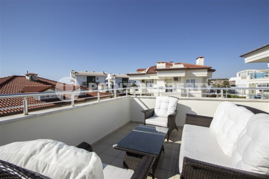 Двухуровневые апартаменты 3+1, 135 м², с видом на море в районе Алании – Конаклы-id-2307-фото-19