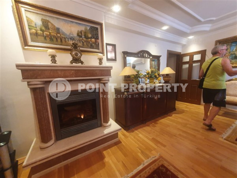 Элегантный пентхаус 4+1, 250м², в доме городского типа в центре Алании, в 550м от моря.-id-2310-фото-2